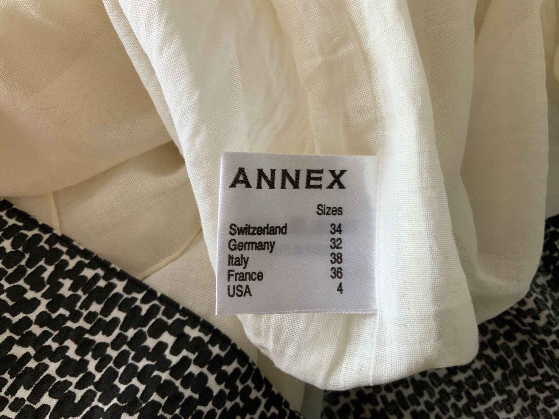 Vestiti: Kleid Annex – Usato da Basel venduto da dreiklang01 3