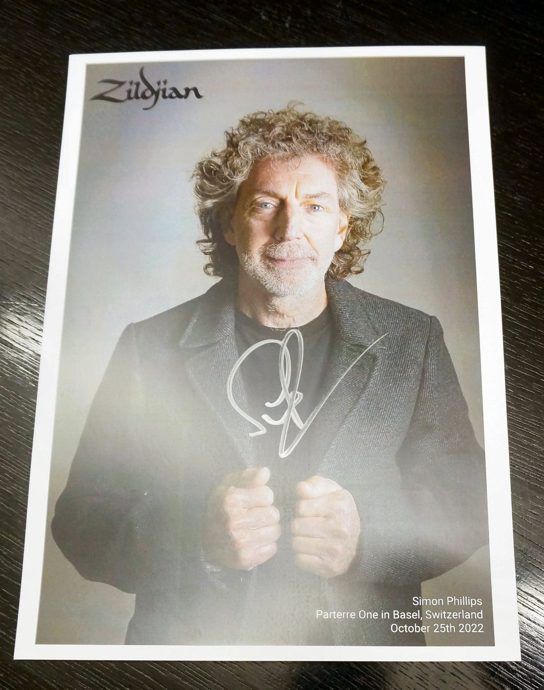 Autogramme: COLLECTORS STUFF Signed Picture by Simon Phillips – Neu und originalverpackt aus Zofingen von