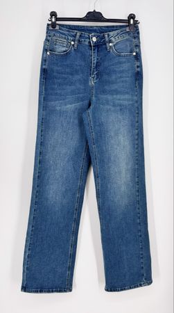 # WOMAN - Jeans Gr. 34 #