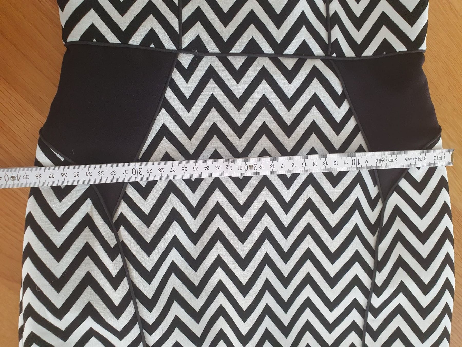 H&M Vestiti: Schwarz/weiss Kleid Gr.36 – Usato da Schaffhausen venduto da sabrina915 5