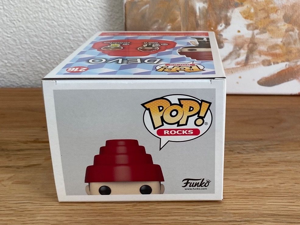 Funko Statuette: Funko Pop - Devo - Whip It #216 – Nuovo e nell'imballaggio originale da Oensingen venduto da CSCollectors 4