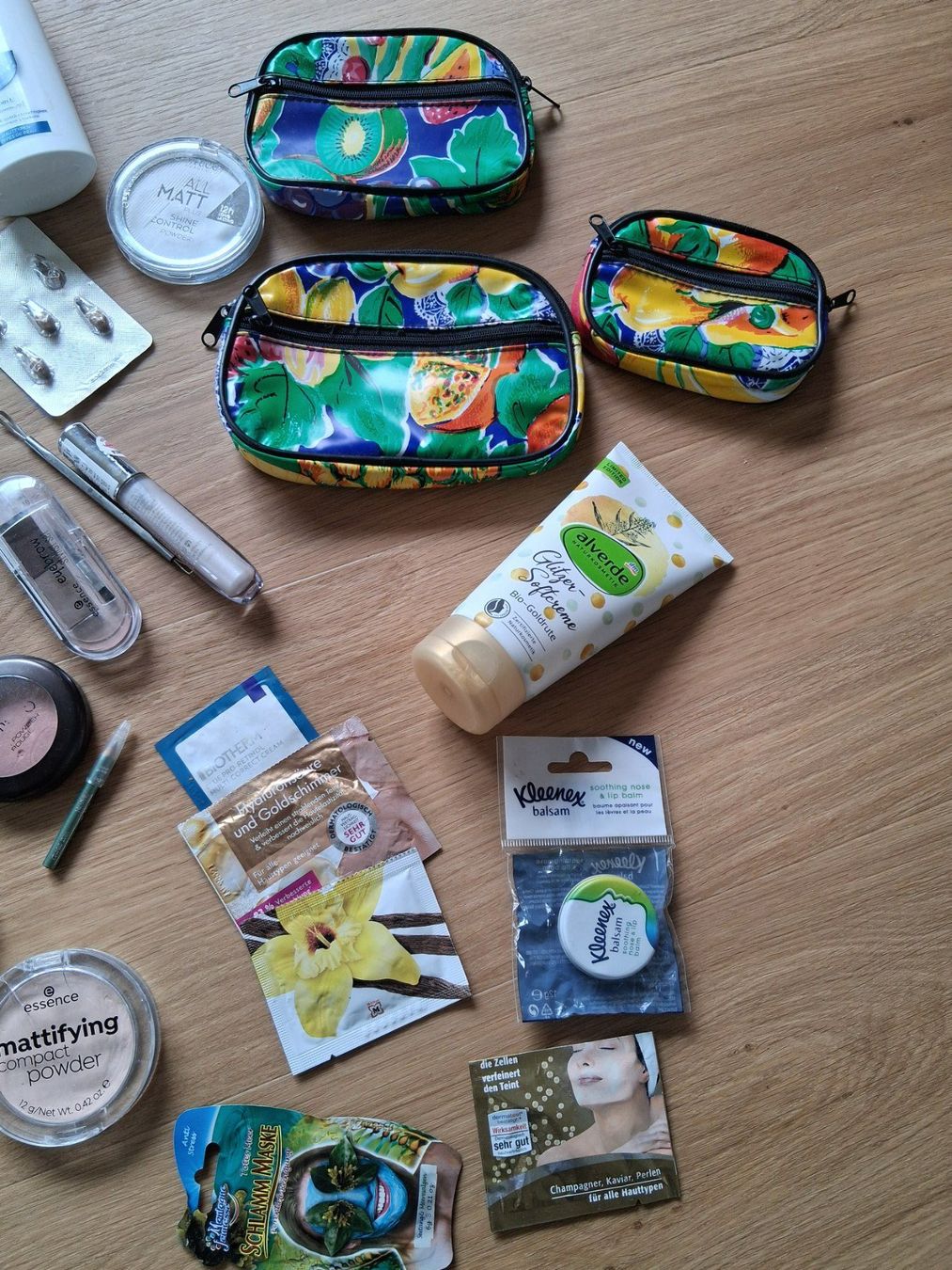 Make-up: diverse Kosmetik – Gebraucht aus Lengnau AG von Nathi88 3