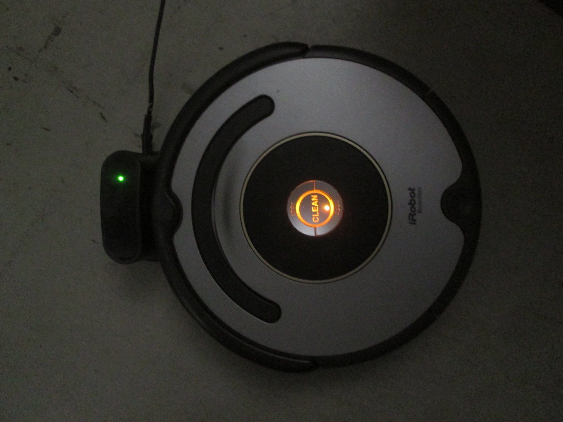 Irobot Aspirapolveri & Accessori: original iRobot ROOMBA 616 Saugroboter / OVP – Usato da Rapperswil SG venduto da designandmore 2