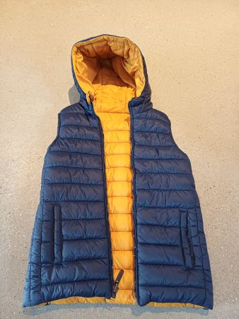Veste sans manches réversible/Ärmellose Jacke