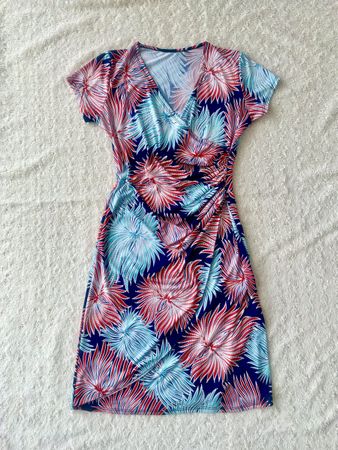 Sommerkleid Wickeloptik floral, elastisch, blau rot türkis