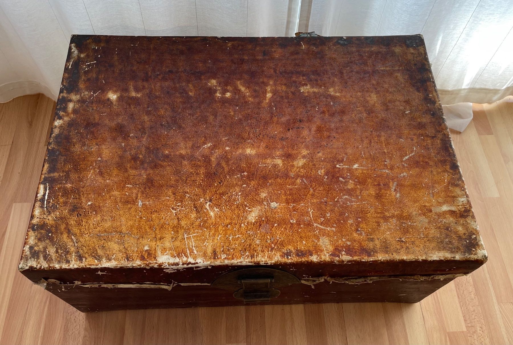 Truhen: Antike Chinesische Hochzeitstruhe ca 85x57x40 cm – Gebraucht aus Wengen von rotstock1696 2