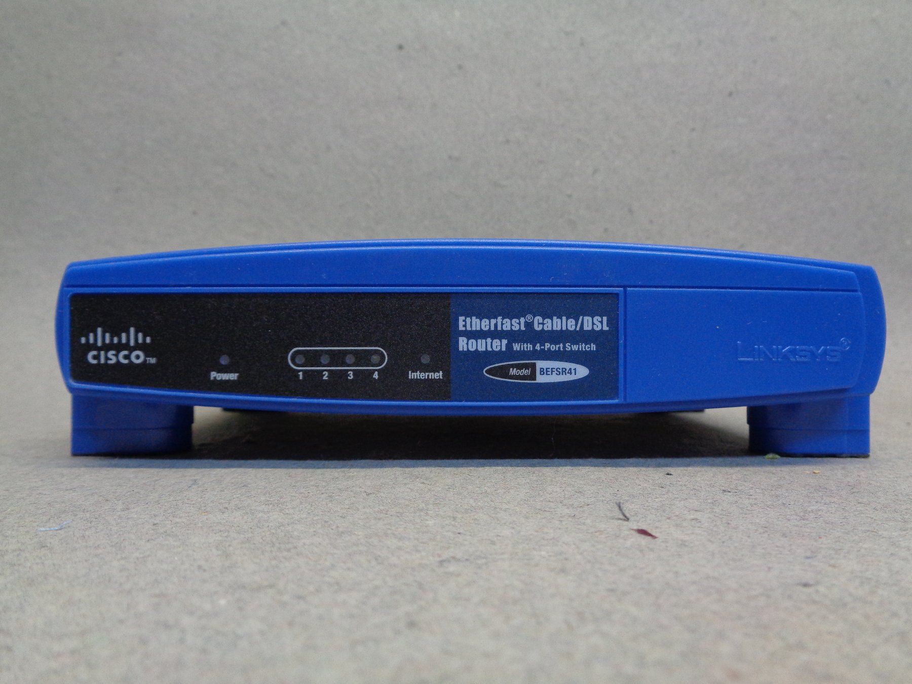 Linksys Modems & Router: Router / Etherfast Cabel / DSL / 4 Port Switch – Gebraucht aus Aarwangen von SEC500 1