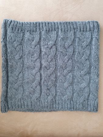 Winter-Schal in graue Farbe von Koan