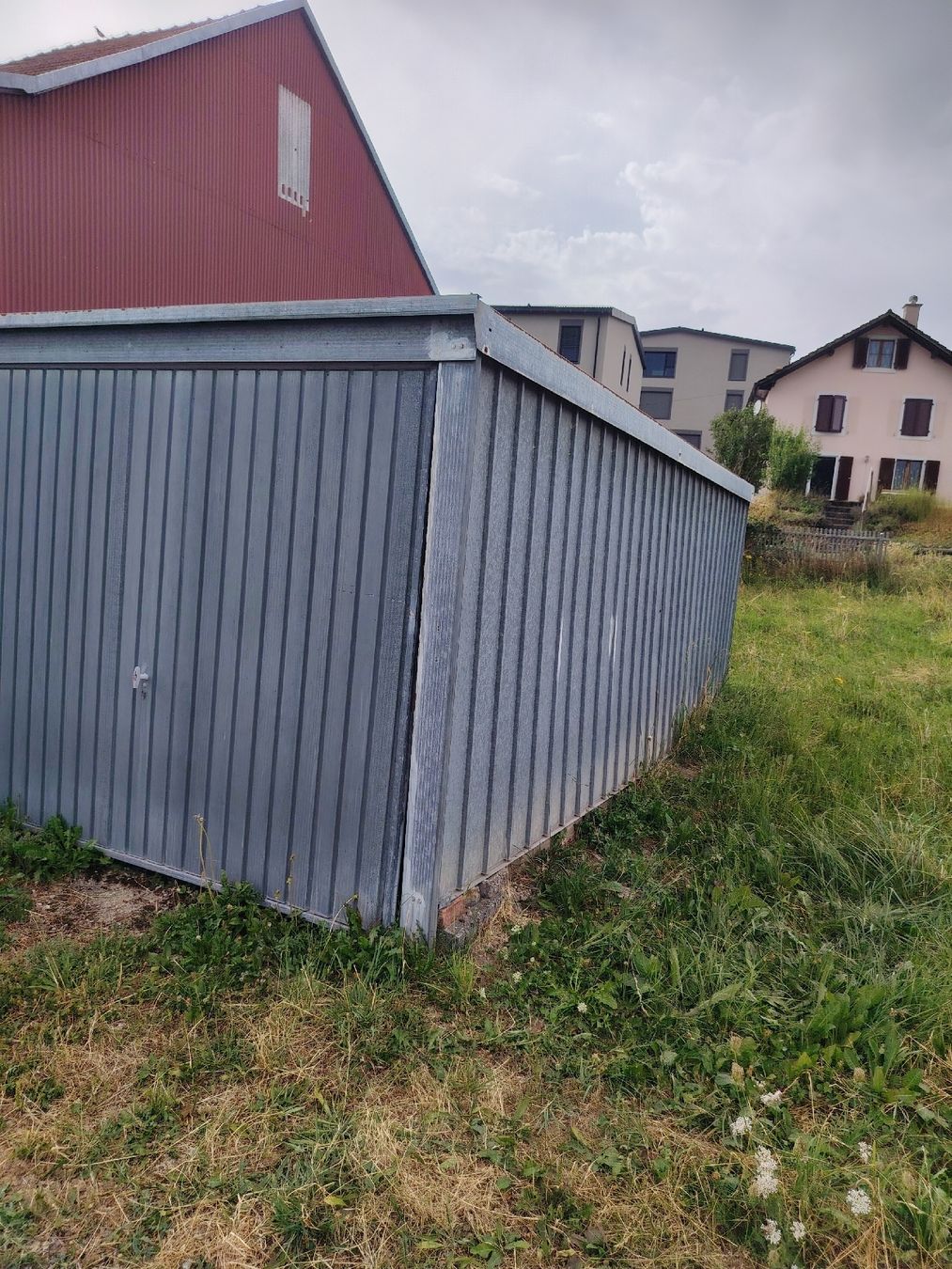 Unterstände: Garage en tole à enlever – Gebraucht aus Porsel von Tip-top-vente 1