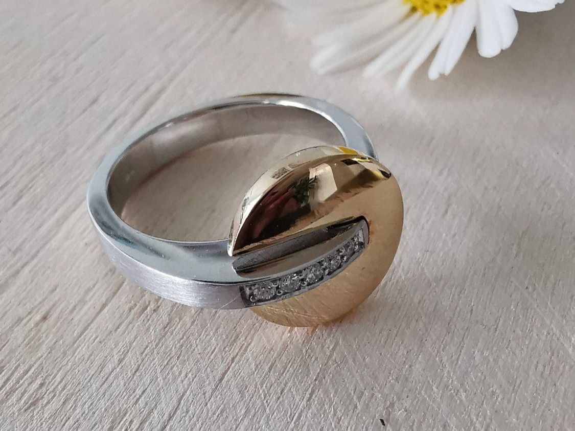 Anelli: moderner Ring passend zum Set in der Auktion – Nuovo e nell'imballaggio originale da Dierikon venduto da Vittorio57