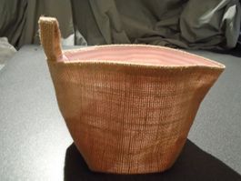 Aufbewahrungsbeutel beige / Innen rosa, weiss gestreift