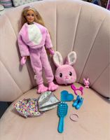 Barbie Puppe mit Hasenkostüm und Zubehör gebraucht