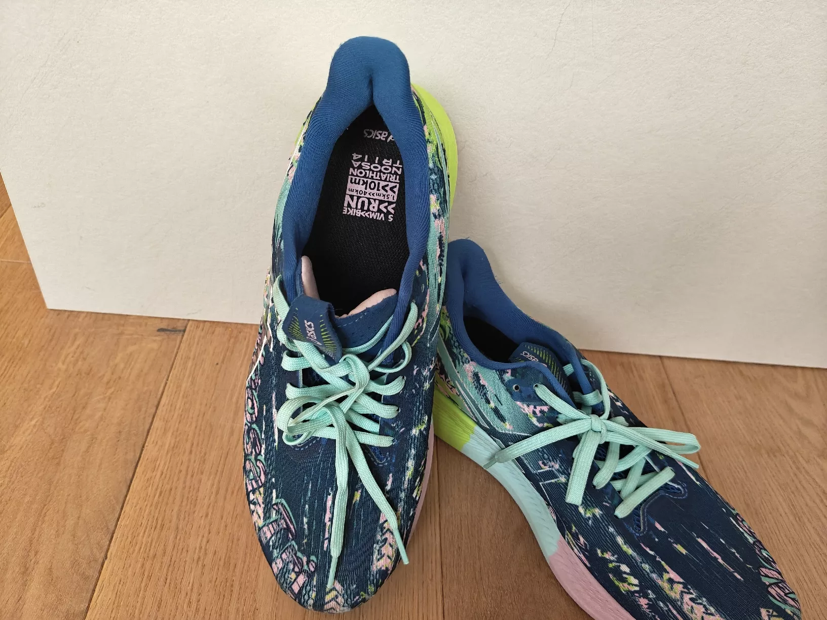 Asics Scarpe da donna: Asics Baskets Noosa 41 – Usato da Chamoson venduto da Yuriyaa 2
