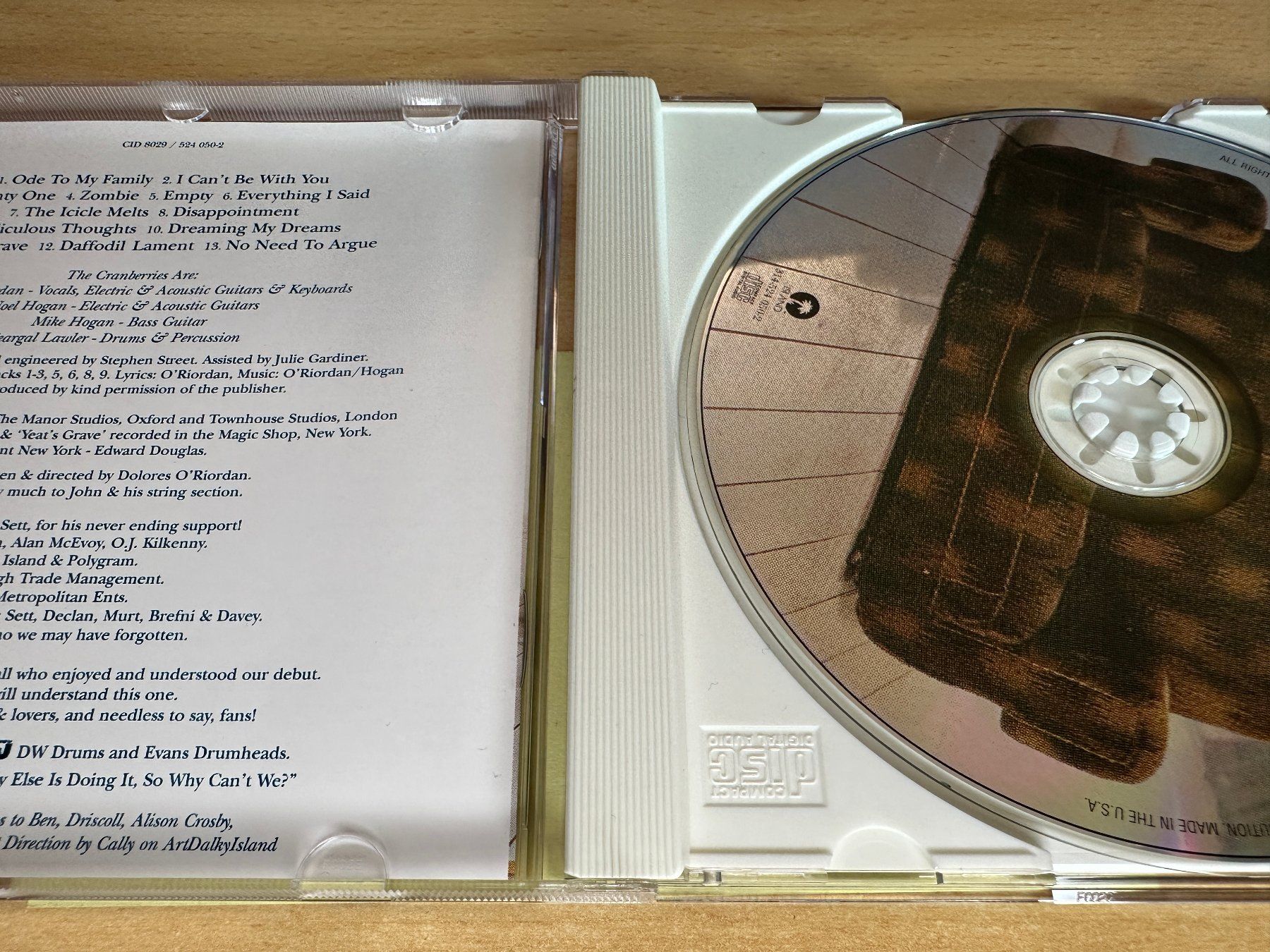 CDs: The Cranberries – Everybody Else Is Doing It, So Why - 2 CD – Gebraucht aus Rikon im Tösstal von Alpenmutz 6