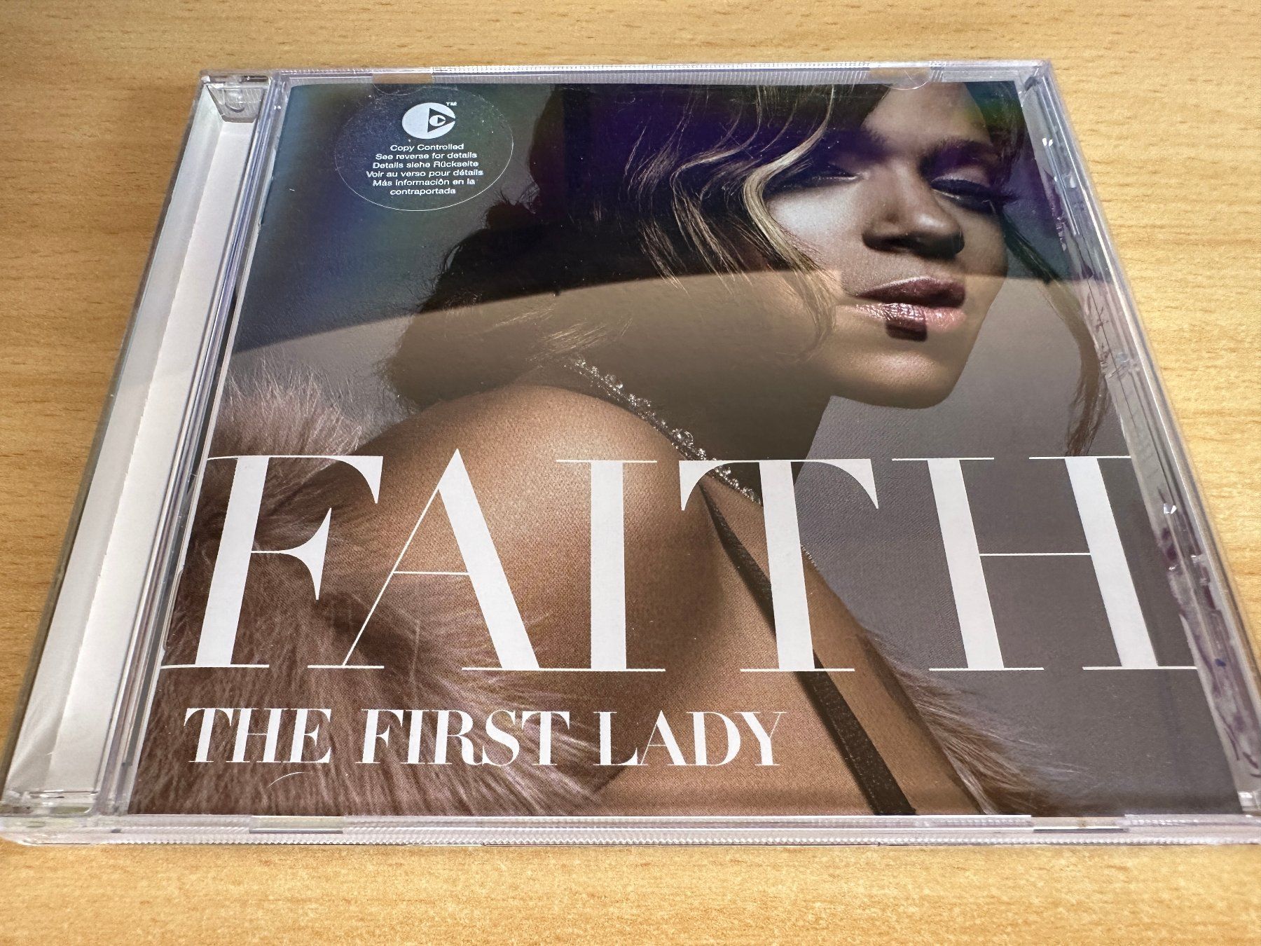 CD: Faith Evans – The First Lady – Usato da Rikon im Tösstal venduto da Alpenmutz