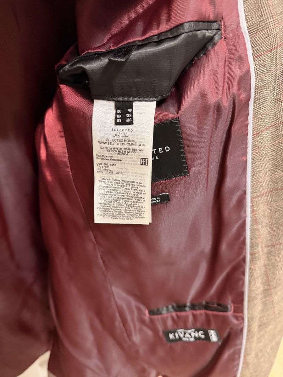 Selected Completi, tute sportive e funzionali: Blazer Selectet Homme Gr. 48 – Usato da Weinfelden venduto da Rocketman02 2