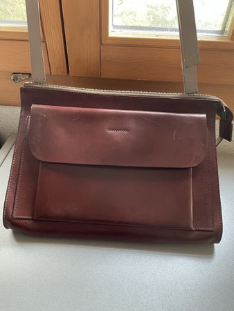 Ally Capellino Crossbody-Ledertasche rotbraun