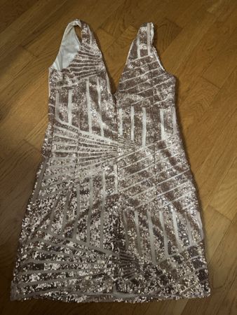 Elegantes Paillettenkleid für festliche Anlässe, Gr. S