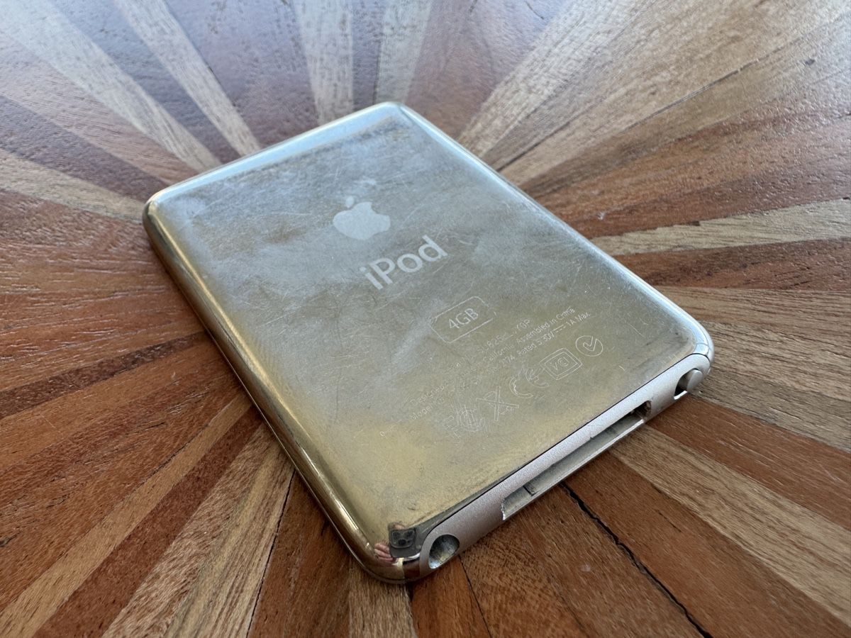 Apple Lettore multimediale portatile: iPod Nano 3 4GB mit Gelbstich  – Usato da St. Gallen venduto da hae_6rmh 2