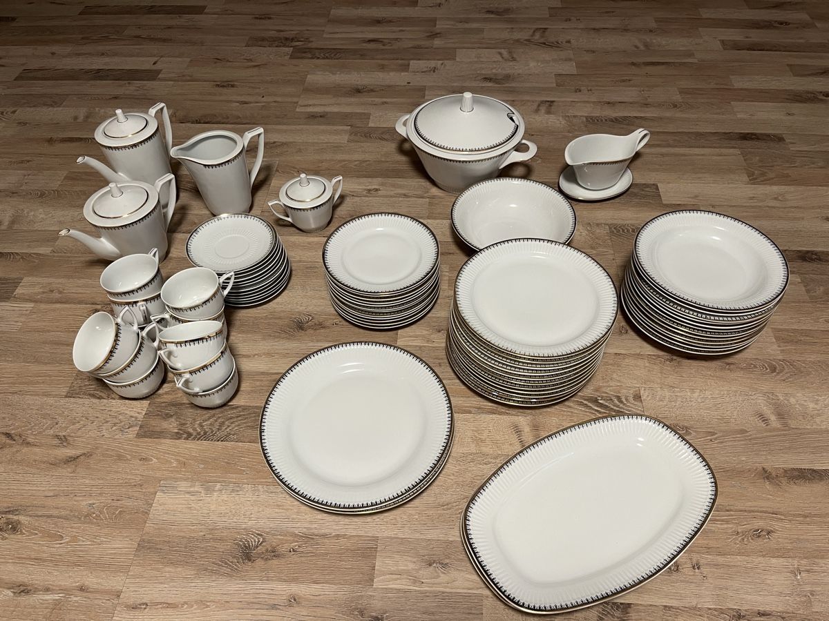 Set di piatti: Geschirrset Jarolina – Usato da Egerkingen venduto da Furrer2