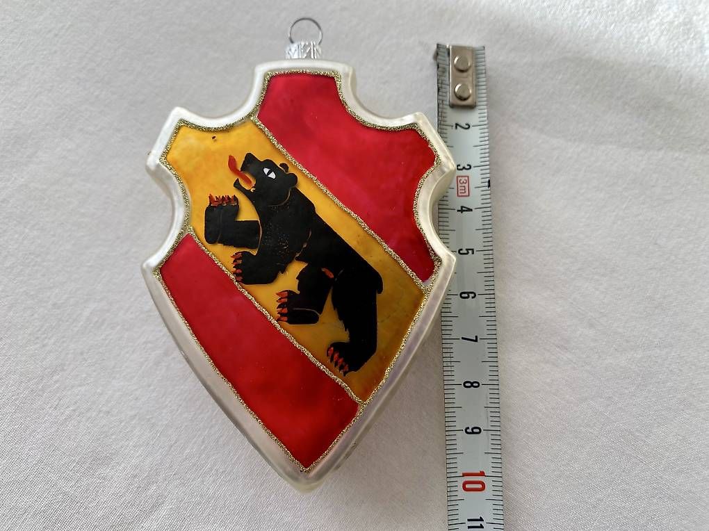 Tutte le decorazioni: Weihnachtsschmuck Kantonswappen Bern  – Usato da Basel venduto da 12Glory 4
