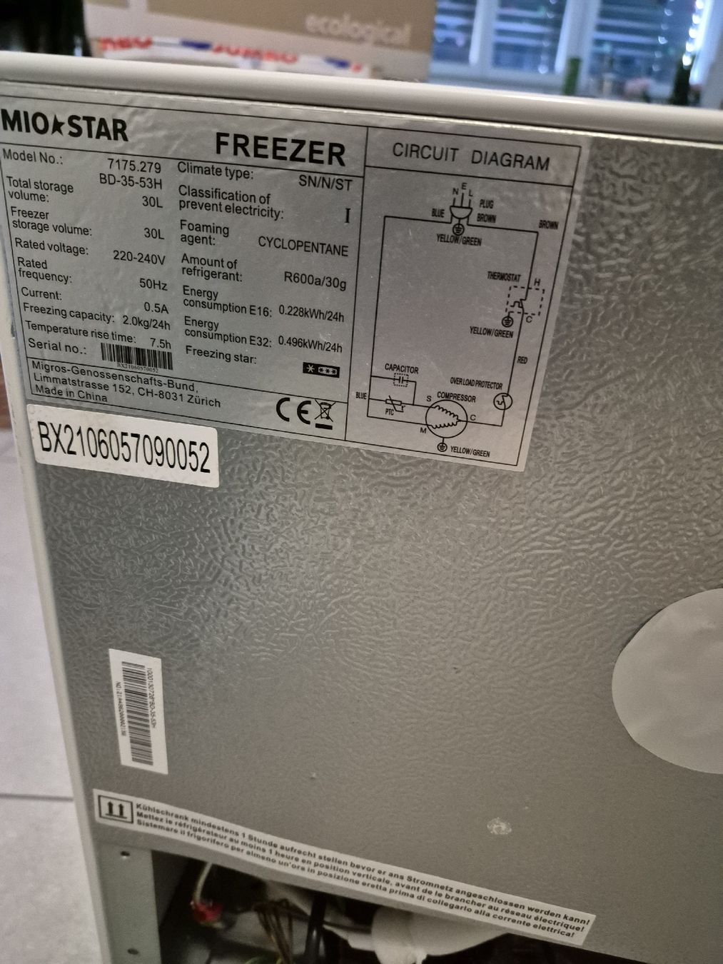 Congelatori: Gefrierschrank klein 30L – Usato da Baar venduto da Nira60 2