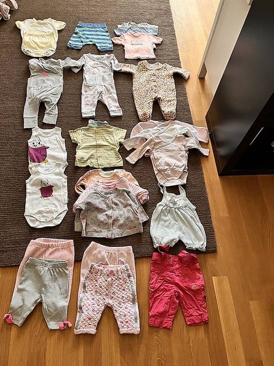 Ensembles coordonnés: Kinderkleider Grösse 50/56 – D'occasion à Duggingen par pingu76