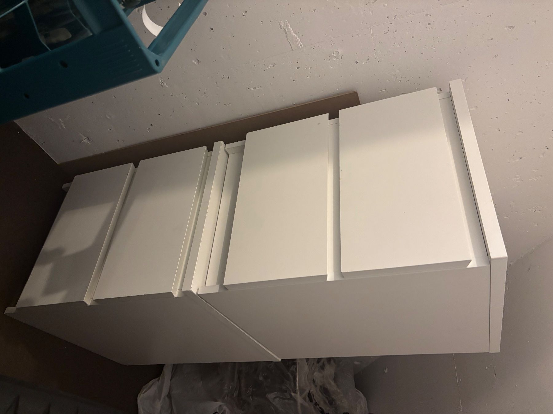 Ikea Comodini: Weisse Ikea Nachttische – Usato da Zürich venduto da Mulaj.