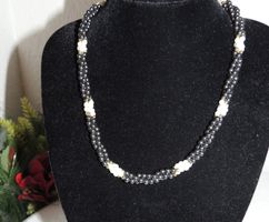 SCHÖNES COLLIER «HÄMATHIT, PERLE, GOLD» 50 CM UM 1980 NEU