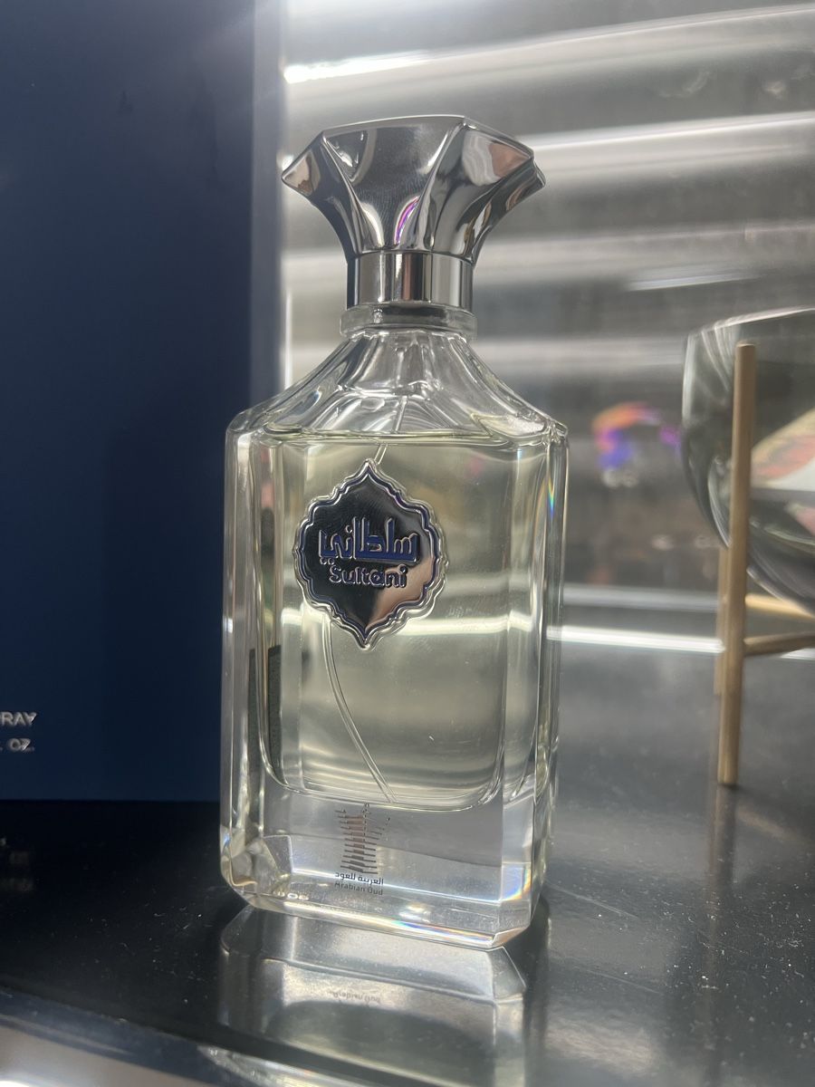 Profumi & Eau de Toilette: Arabian Oud - Sultani – Nuovo (secondo la descrizione) da Basel venduto da eljias1311 1