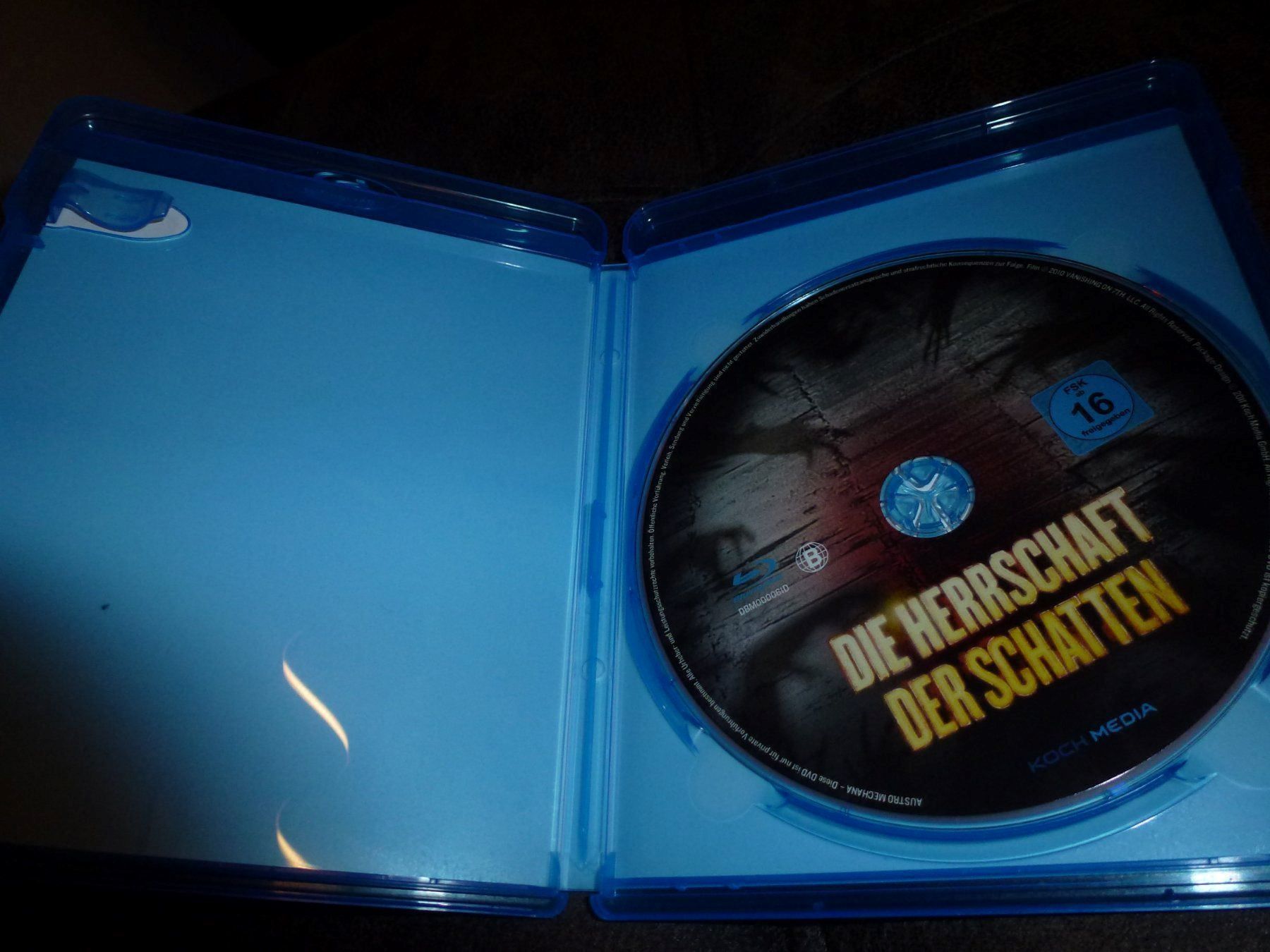 Tutti i DVDs: Die Herrschaft der Schatten BLU-RAY – Usato da Olten venduto da Disc-Verkauf 1