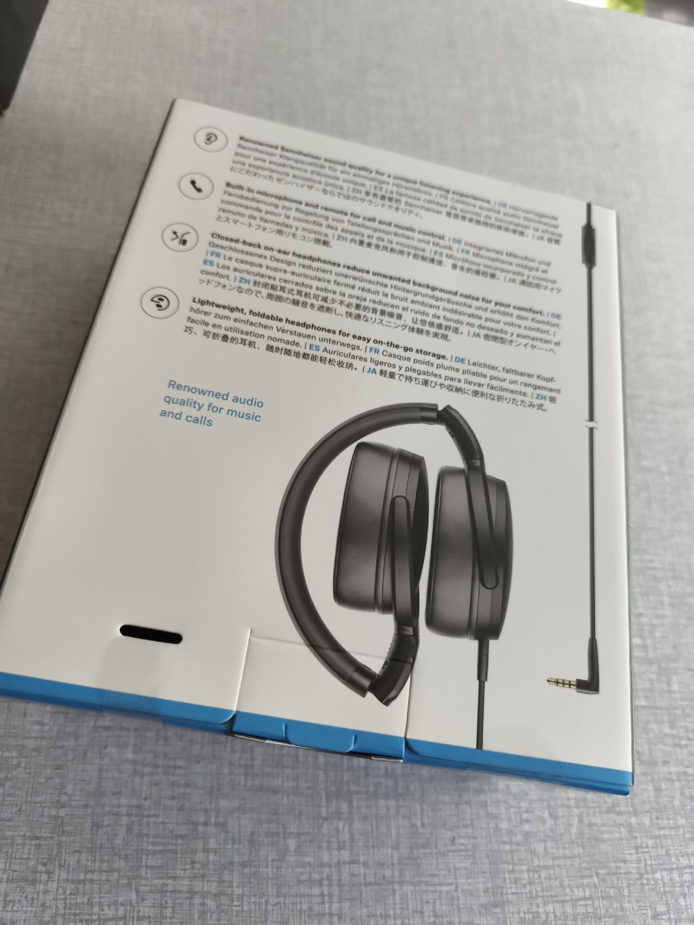 Sennheiser Cuffie: Cuffie Sennheiser HD 400S chiuse nero pieghevoli – Nuovo e nell'imballaggio originale da Rovio venduto da pip_y76x 1