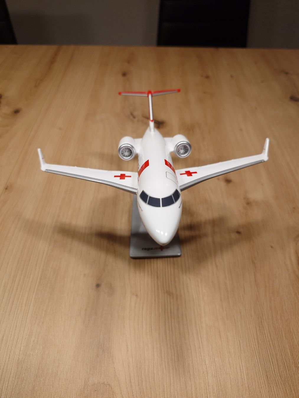 Rega Modellbausätze & Standmodelle: Rega Ambulanz Jet – Gebraucht aus Bätterkinden von Grooovy 2