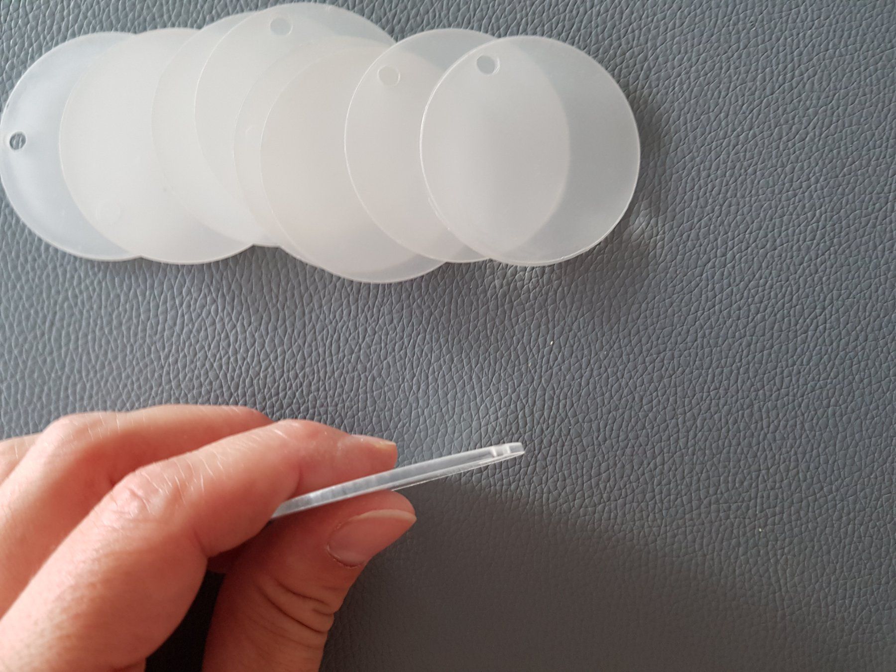 Tutte le decorazioni: Acryl Schild 5 cm mit Loch, Plexiglas Schilder – Nuovo e nell'imballaggio originale da Münchenstein venduto da beb_tw68 1