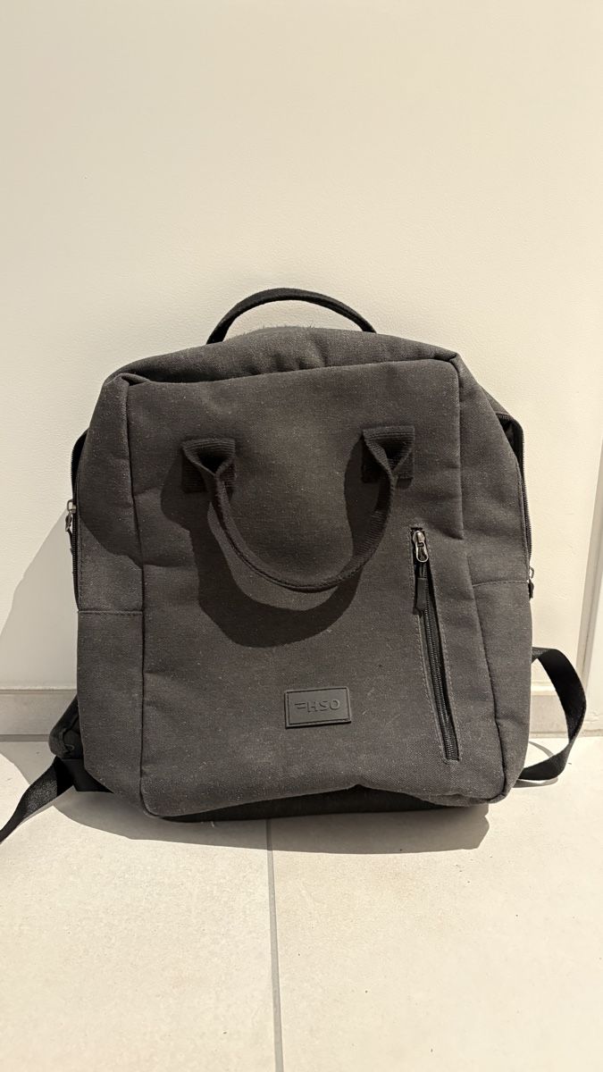 Zaini: Rucksack / Tasche grau für Schule oder sonstiges – Usato da Zürich venduto da alivasalli