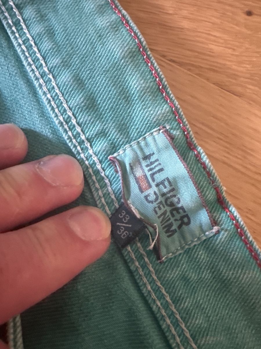 Tommy Hilfiger Jeans: Tommy Hilfiger Jeans 33/36 grün – Usato da Eschikofen venduto da Kesper89 1