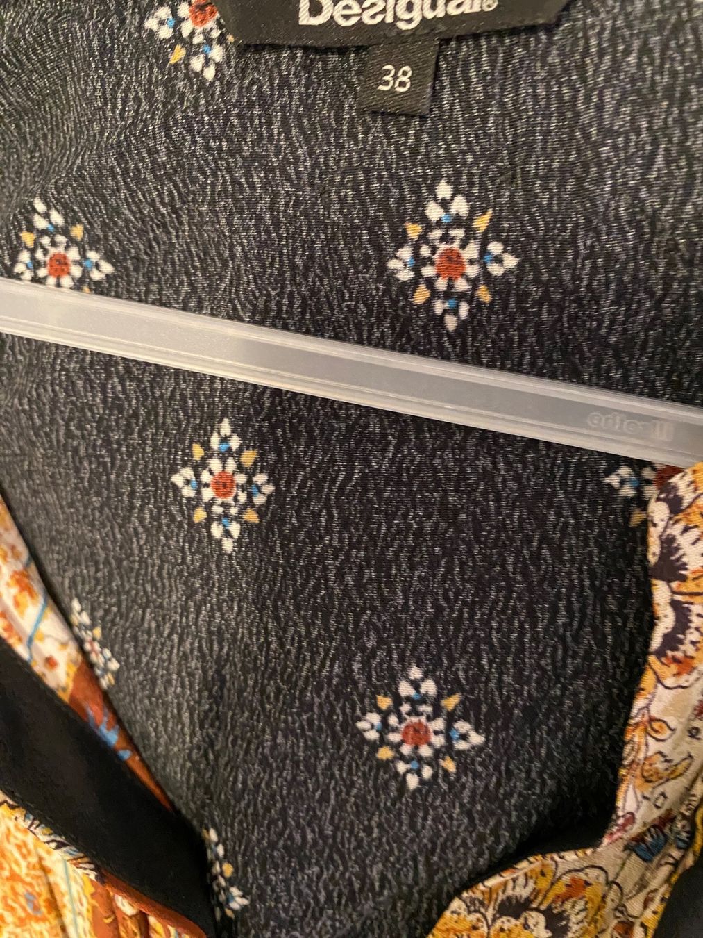 Desigual Robes: Cocktail Kleid Desigual gr.38 – D'occasion à Pfungen par Sheki56 4