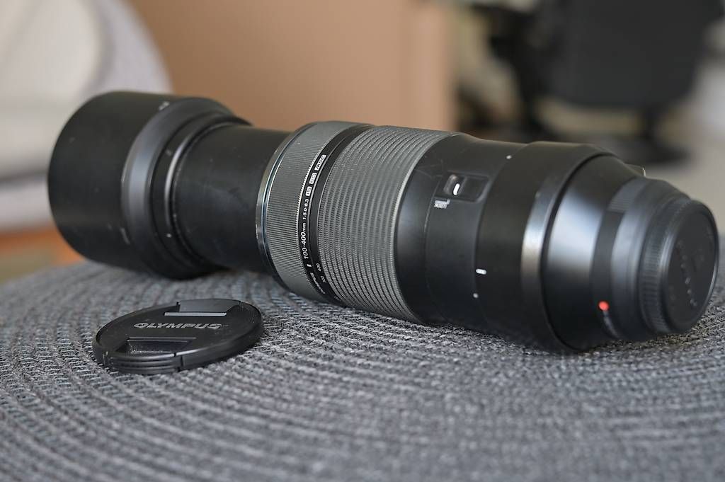 Olympus Obiettivi: Olympus / OM System 100-400mm Supertele Objektiv – Usato da Dübendorf venduto da seadart 2