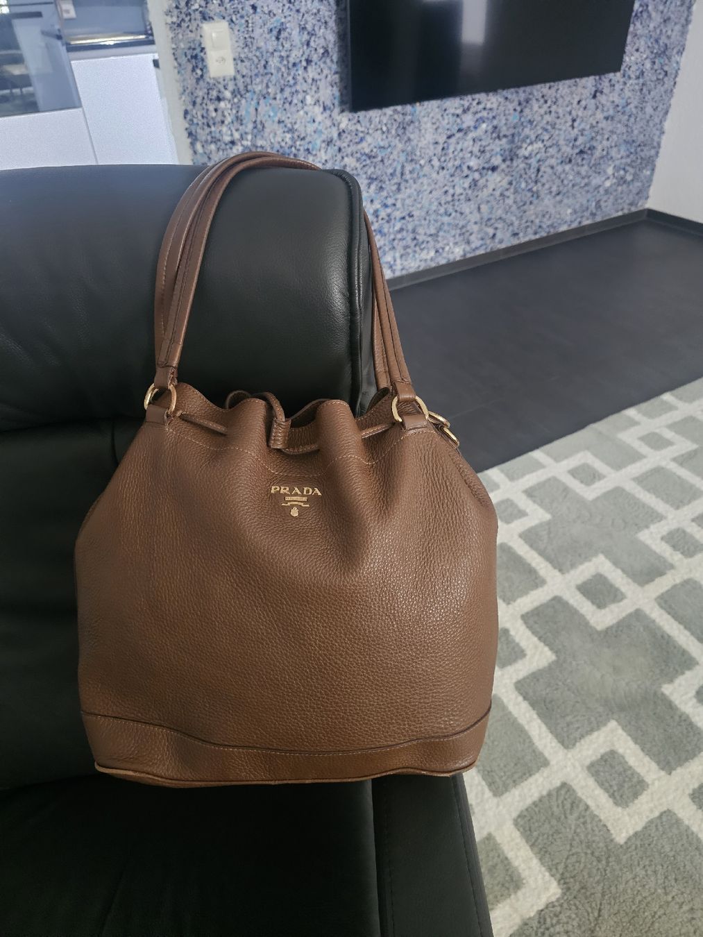 Prada Borse da donna: Prada Leder-Tasche Dunkelbraun – Usato da Zunzgen venduto da Fleksi 2