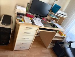 Bürotisch / Schreibtisch 