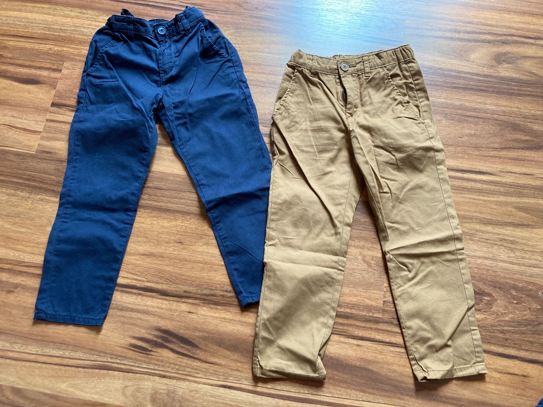H&M Pantaloni: Hosen – Usato da Ebnat-Kappel venduto da Polo011