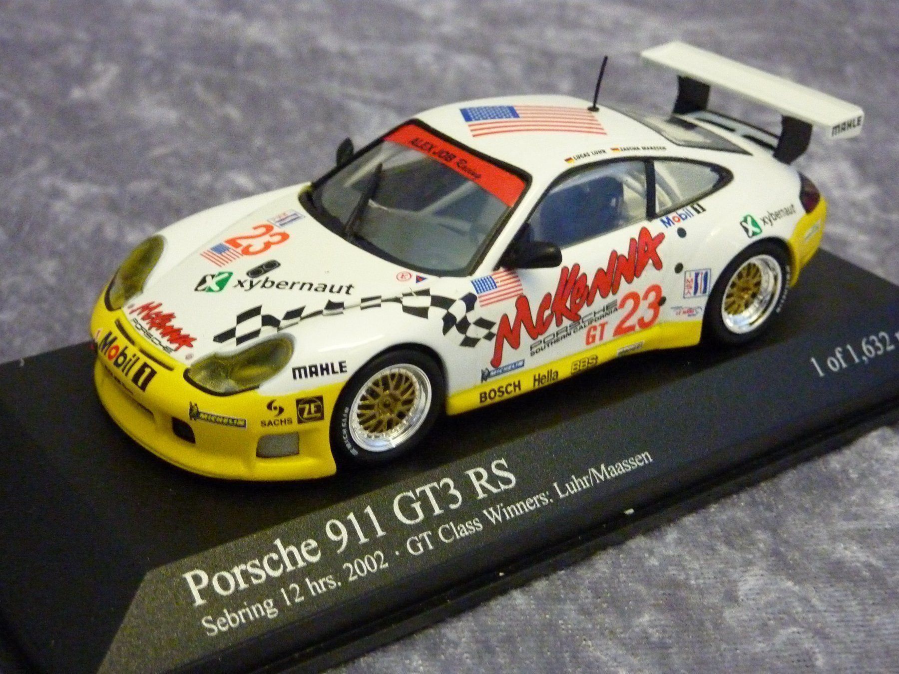 Minichamps Modellini d'auto: Porsche 911 GT3R  1:43 – Nuovo e nell'imballaggio originale da Dürrenäsch venduto da modellautos4you 2