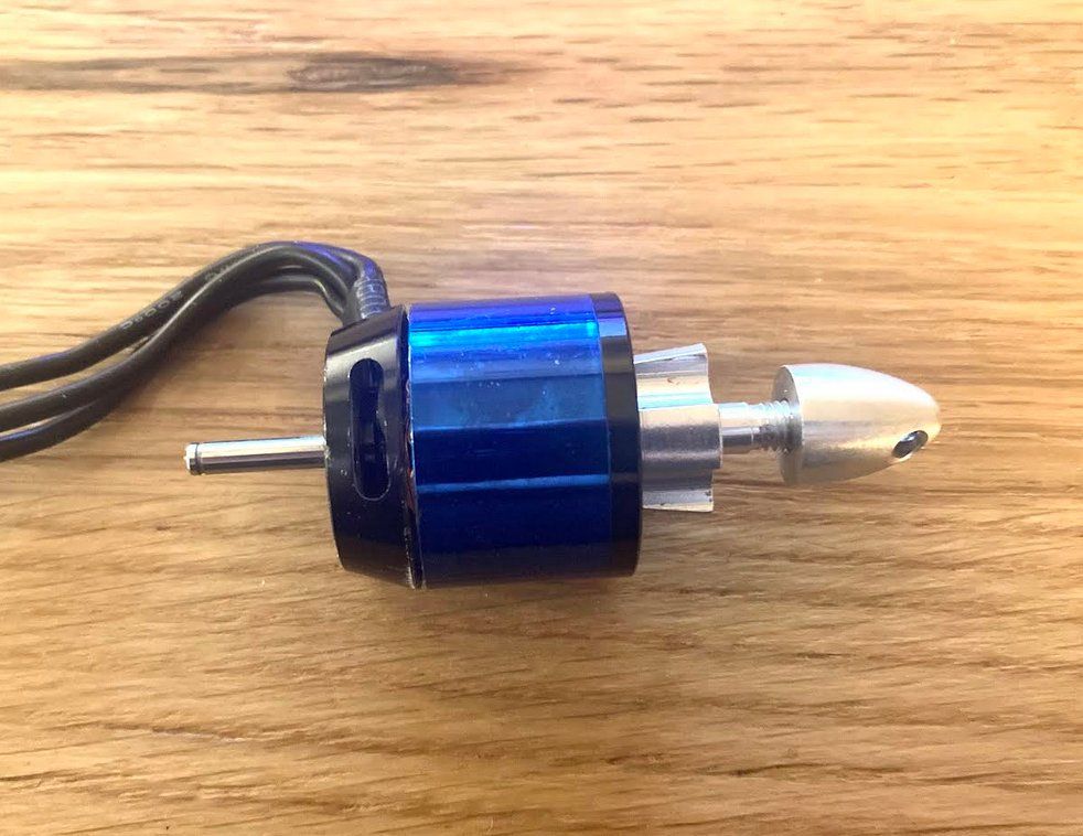 Motoren: Moteurs brushless drone de taille 400 – Gebraucht aus Trélex von Arnaudyak