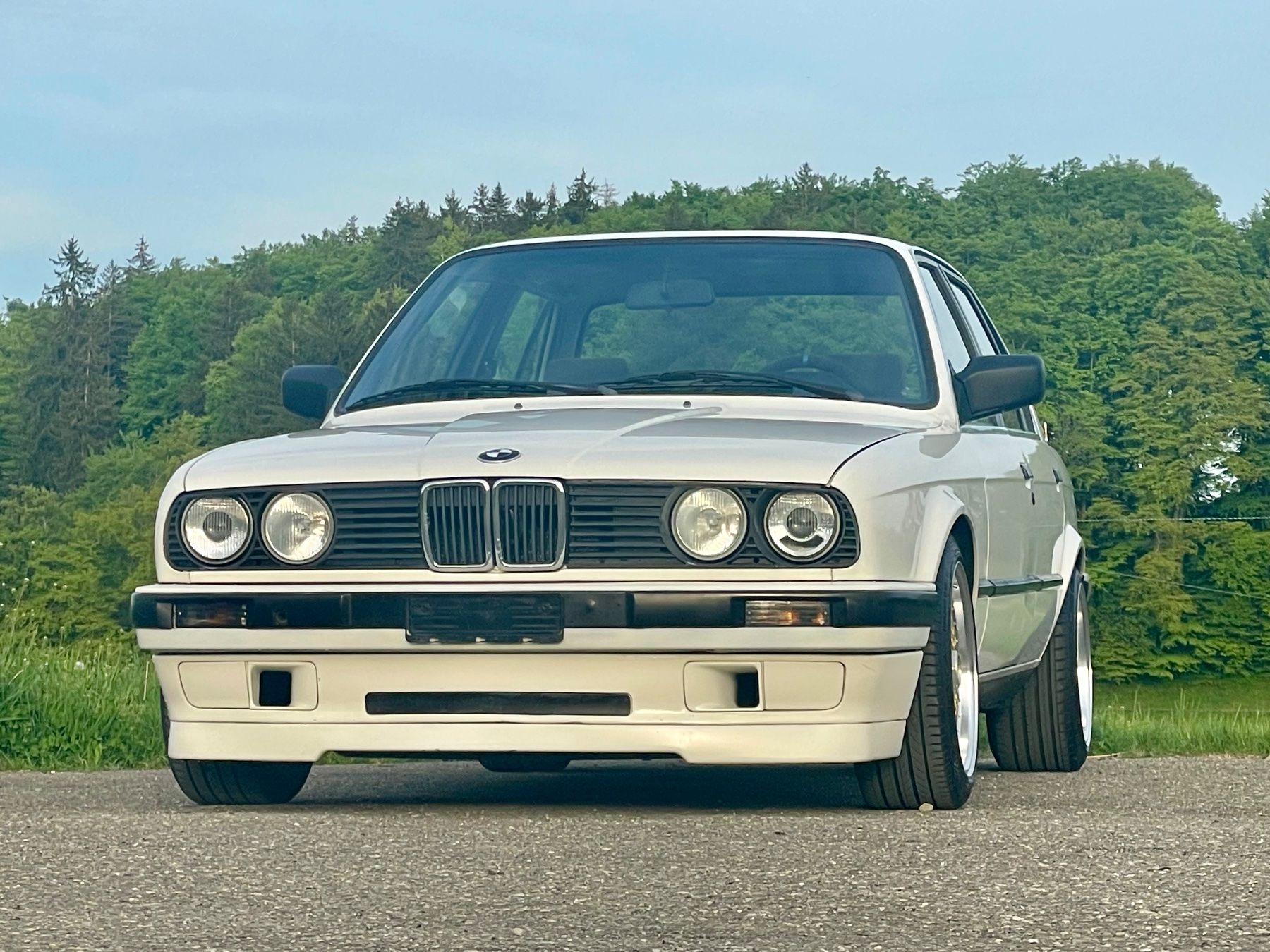 BMW Automobili: BMW E30 1989 128tkm – Usato da Belp venduto da Detailfreak