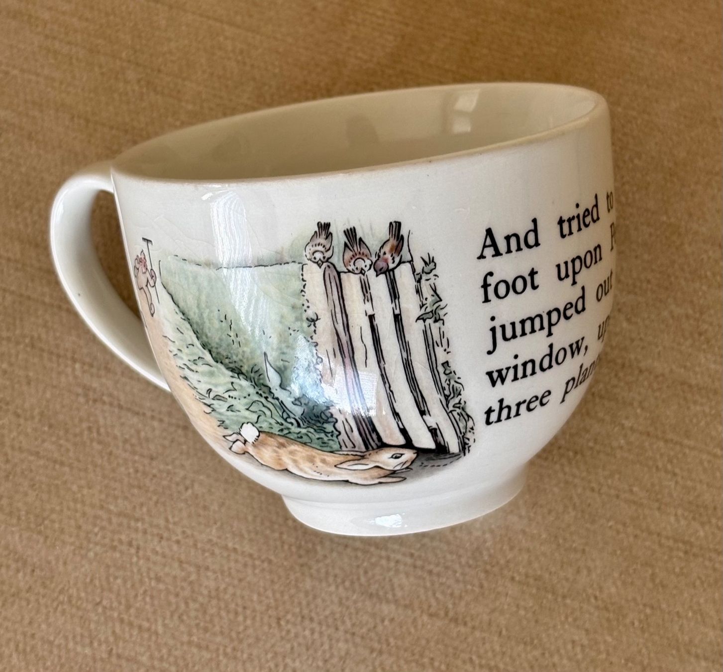 Set di piatti: Dreiteiliges Tee-Set "Peter Rabbit" (Wedgwood) – Usato da Oberrieden venduto da pet_n2c2 6