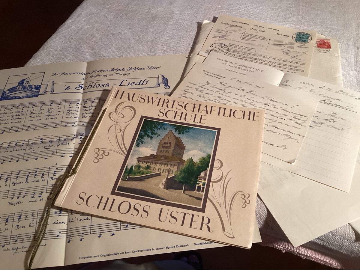 Dokumente: USTER Hauswirtschaftliche schule 7 documents 1940 – Gebraucht aus Luc (Ayent) von Rebouille