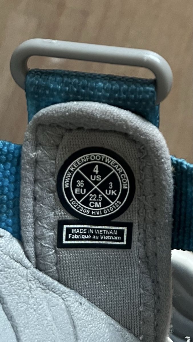 Keen Scarpe per ragazzi: Keen Sandalen waschbar Gr. 36 – Usato da Forch venduto da Streezz 3
