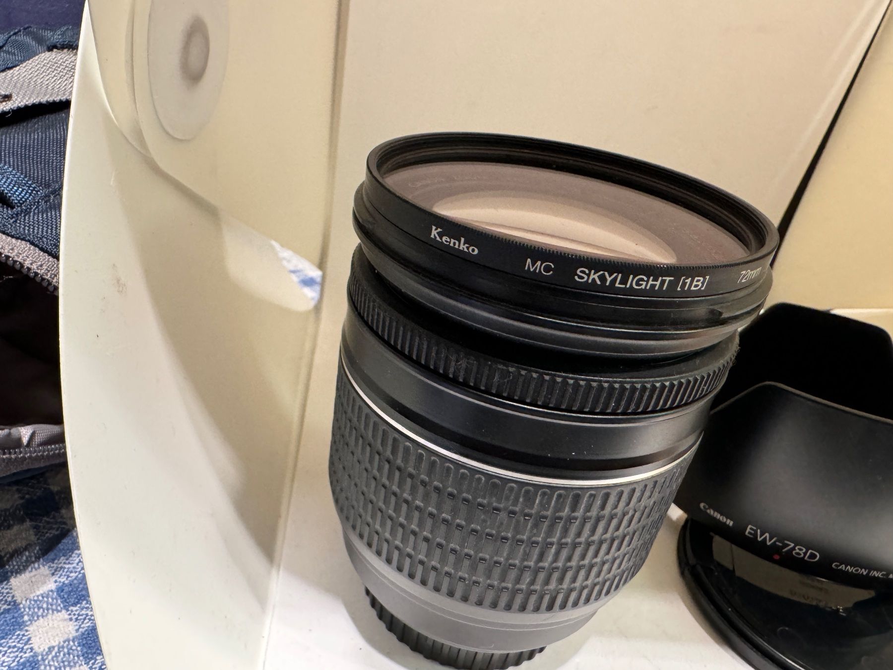 Canon Obiettivi: Canon EF 28-200 3.5-5.6 USM Mit Filter – Usato da Richterswil venduto da Memo8282 3