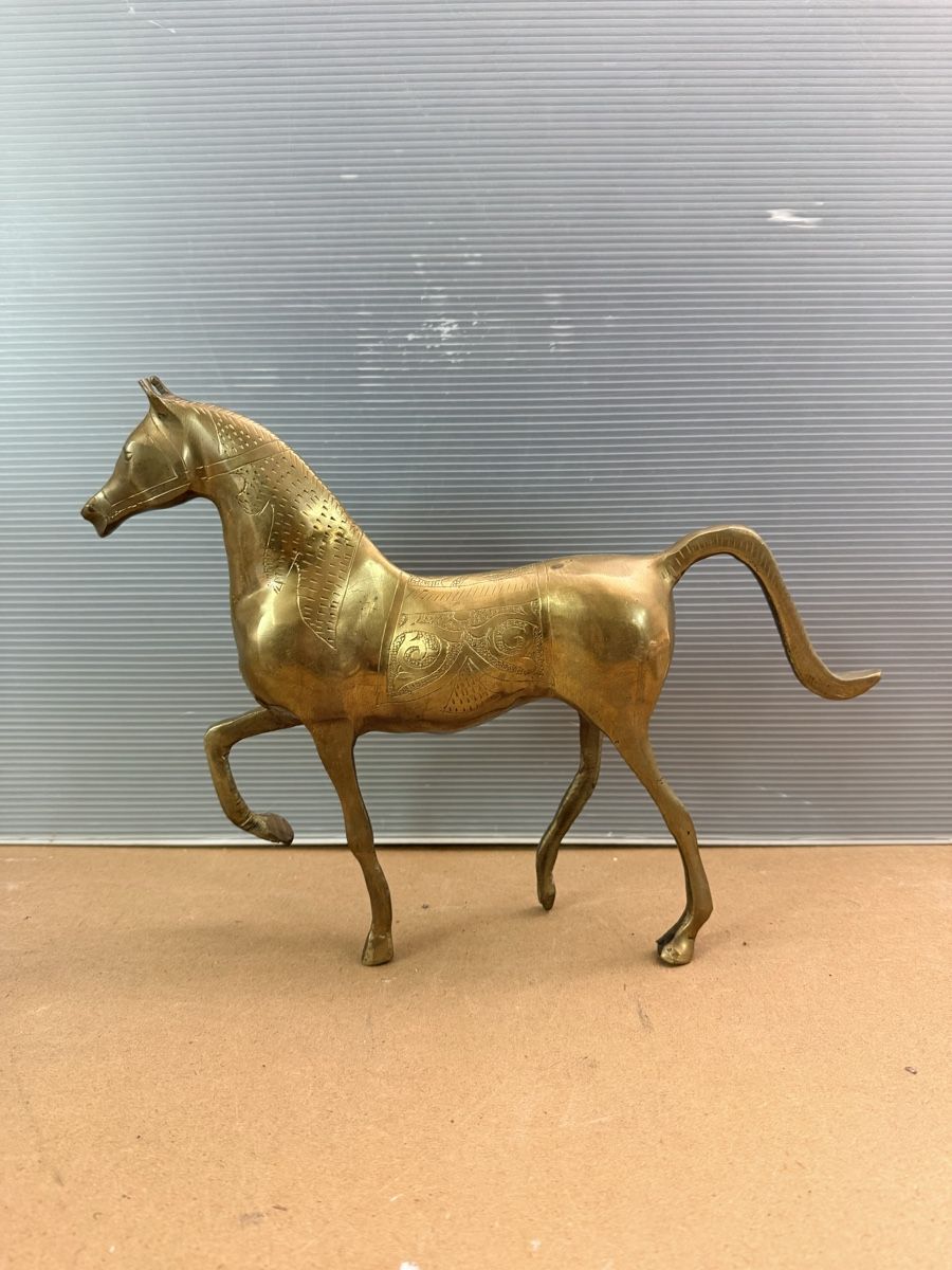 Sculture & Statue: Vintage-Pferdskulptur – Usato da Solothurn venduto da NUVICO 1
