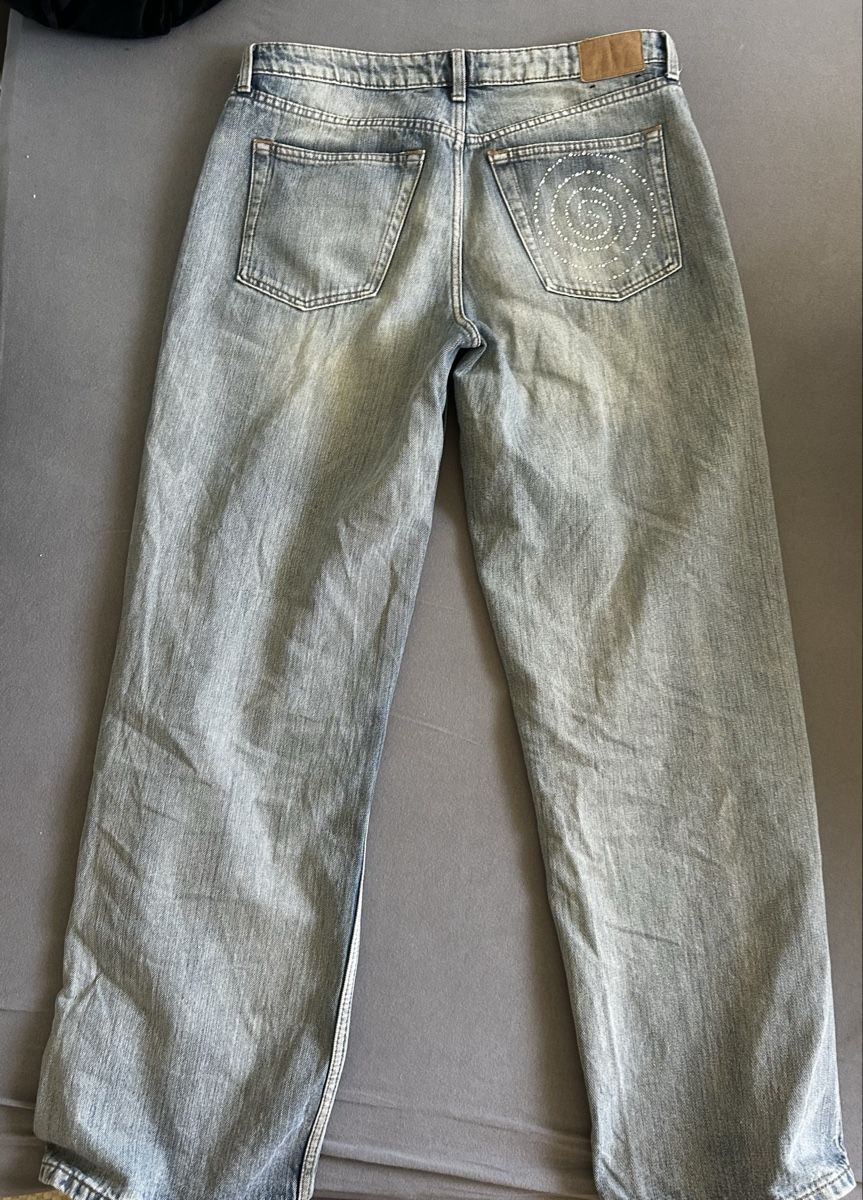 Weekday Jeans: Weekday Jeans mit selbstgemachtem Muster – Usato da Uster venduto da alin13e